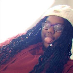 Meet your Posher, Raven